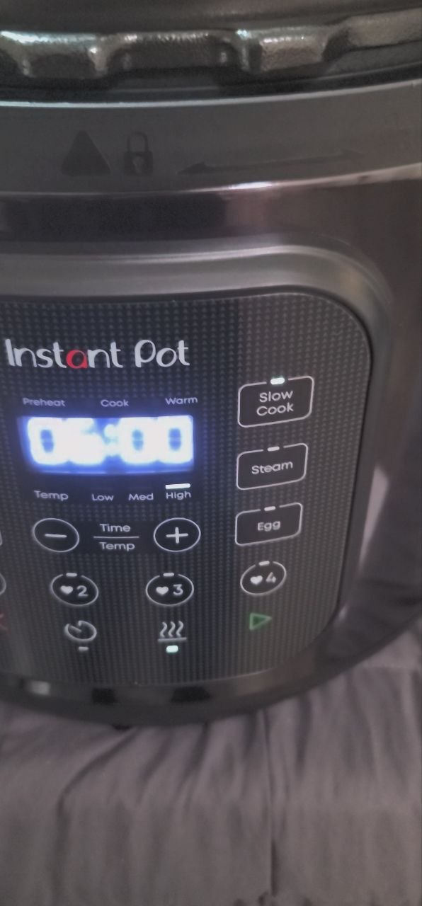 Instant Pot 6-in-1 Pressure Cooker gallery image