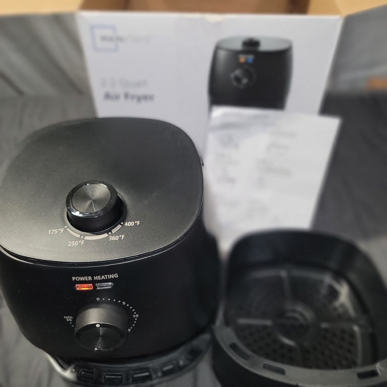 Mainstays Air Fryer 2.2 Qt (Black)