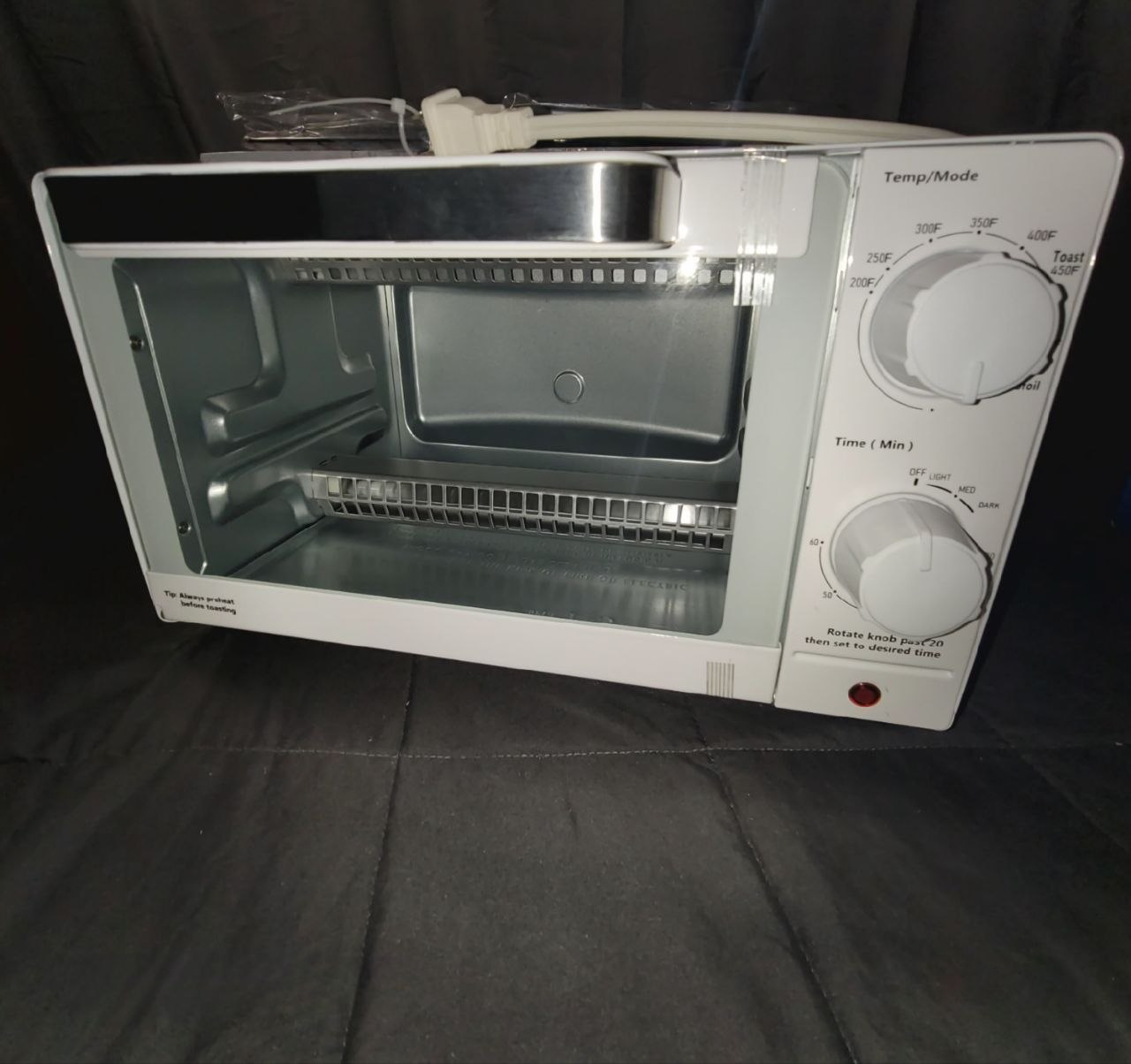 Mainstays 4 Slice Toaster Oven (White)