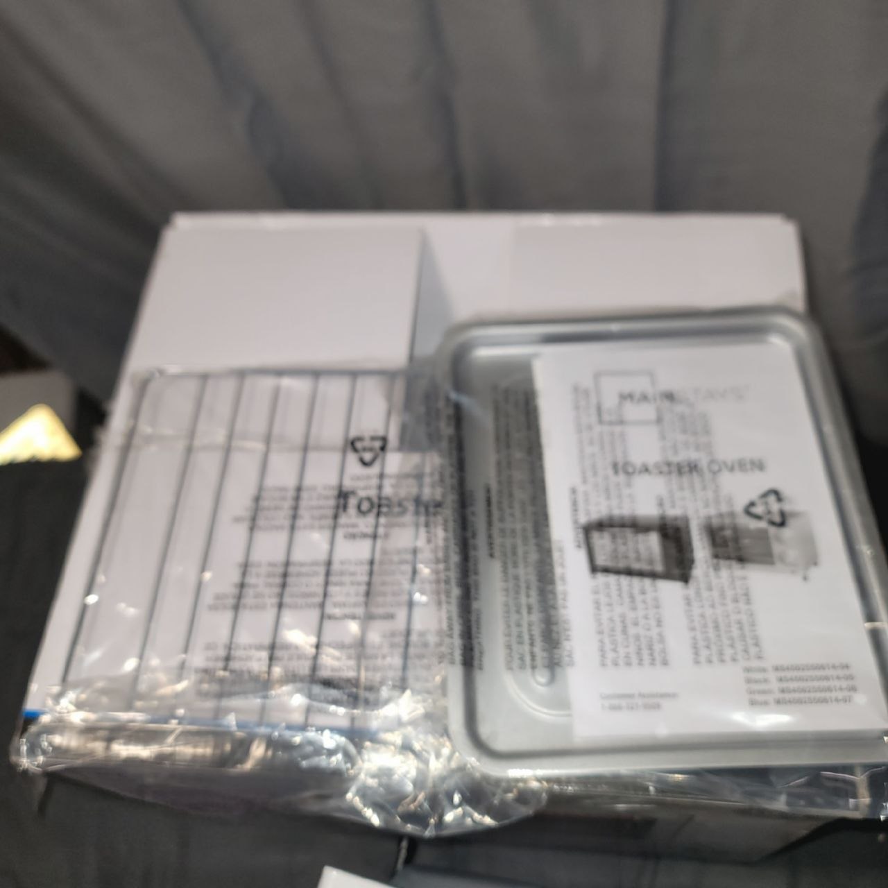 Mainstays 4 Slice Toaster Oven (White) gallery image